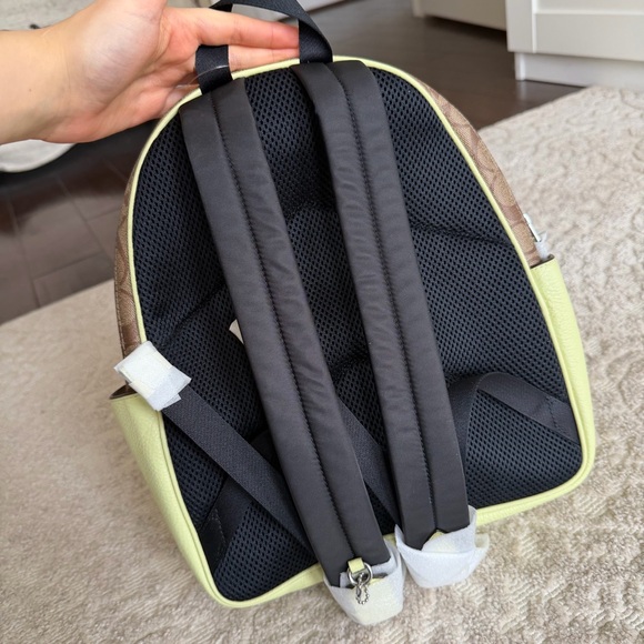 amazon herschel backpack pop quiz Amazon.com | Herschel Pop Quiz Backpack, Black/Saddle Brown,